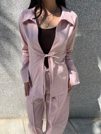 Waist-Fitted Linen Shirt in Pink