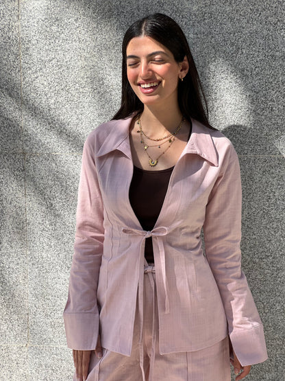 Waist-Fitted Linen Shirt in Pink