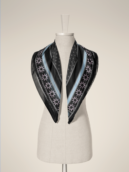 Matin in Black & Blue